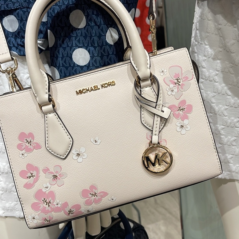 Michael Kors Sheila Sm Central Zip Floral Embellished Satchel Crossbody NWT - Picture 1 of 16
